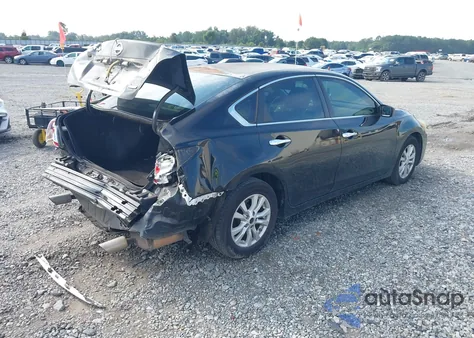 2014 Nissan Altima 2.5 S z USA, uszkodzony, nr VIN 1N4AL3AP3EC325777